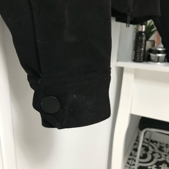 NWT. DKNY JACKET "JEAN JACKET STYLE" - Picture 3 of 7